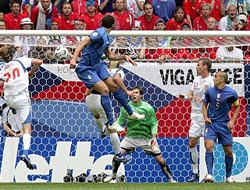 materazzi02m.jpg